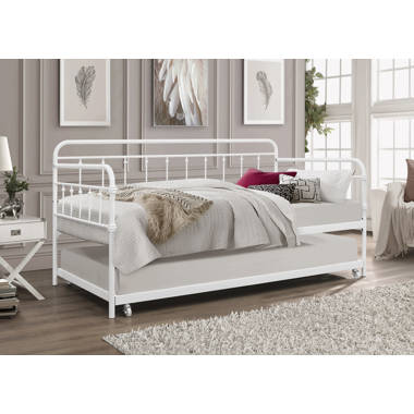 Fleur de lis living on sale pattonsburg daybed with trundle